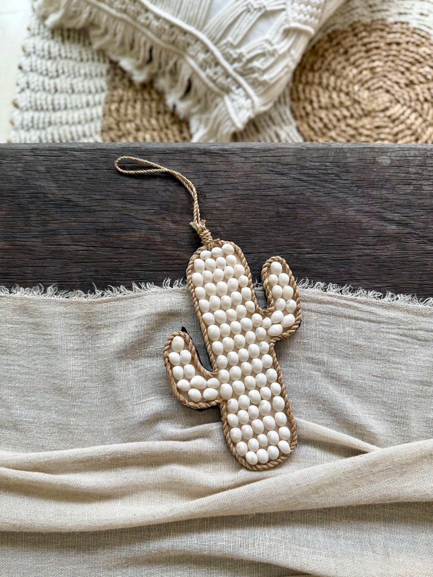 Suspension cactus – création murale artisanale de Bali