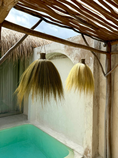 Suspension en Rayung et corde naturelle – luminaire bohème de Bali