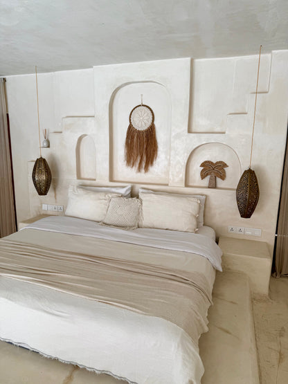 Attrape-rêves en plante aquatique séchée et macramé – suspension murale bohème