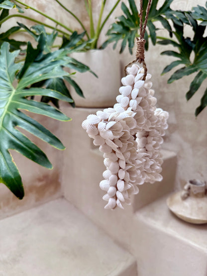 Suspension étoile en coquillages Anadara – touche festive et naturelle de Bali