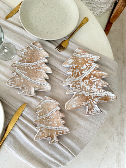 Sapin de Noël en bois – décoration artisanale balinaise