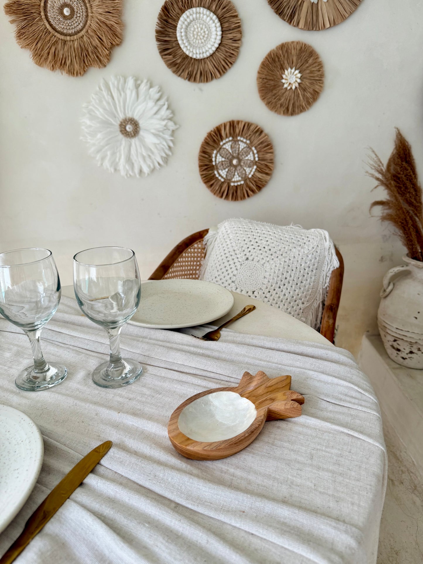 Coupelle ananas en bois de manguier et nacre – touche exotique et naturelle