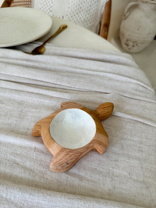 Coupelle tortue en bois de manguier et nacre – charme naturel et bord de mer