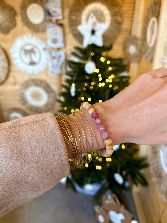 Bracelet en rhodonite & bois de santal – Pierre d’amour, de compassion et de guérison émotionnelle – Fait main à Bali