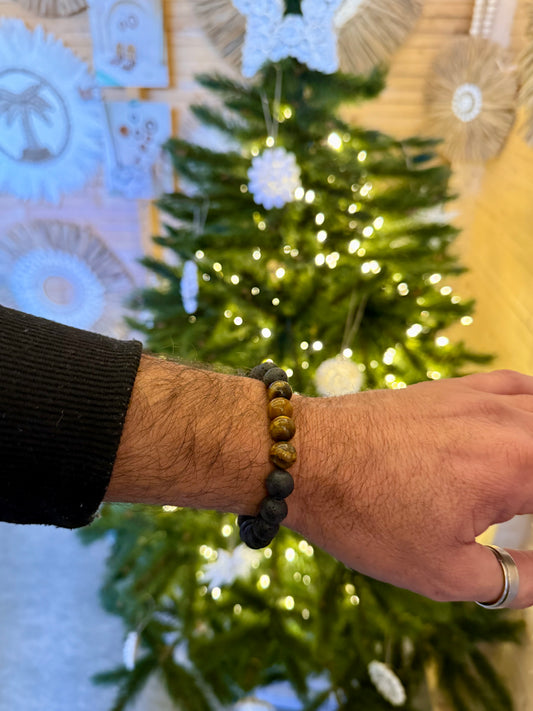 Bracelet homme en pierre de lave & œil de tigre – pierre de protection et d’ancrage – fait main à Bali