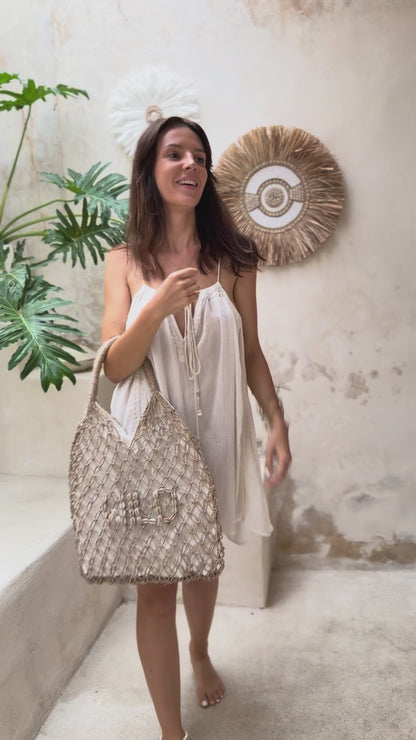 Sac à main en fibres naturelles tressées – messages en coquillages cauris au choix